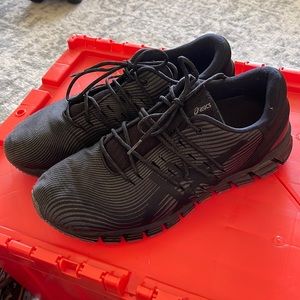 Mens ASICS gel quantum 360 size 12
